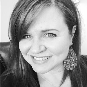 Meet your Posher, Deena